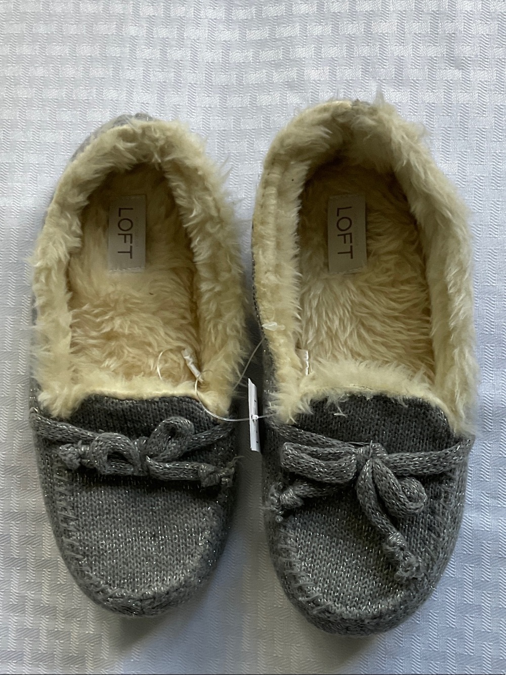 LOFT Gray Knit Faux-Fur Lined Moccasin Slippers with Bow Detail